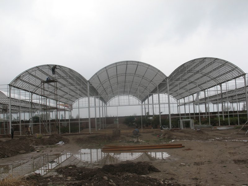 Clear T830 Round Wave Polycarbonate - Crystal clear with enhanced round wave aesthetics for maximum daylighting