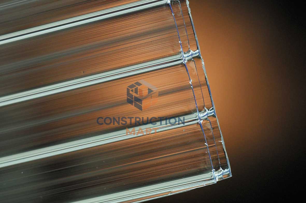 Transparent 14mm triple wall polycarbonate sheet showing high light transmission and insulation performance