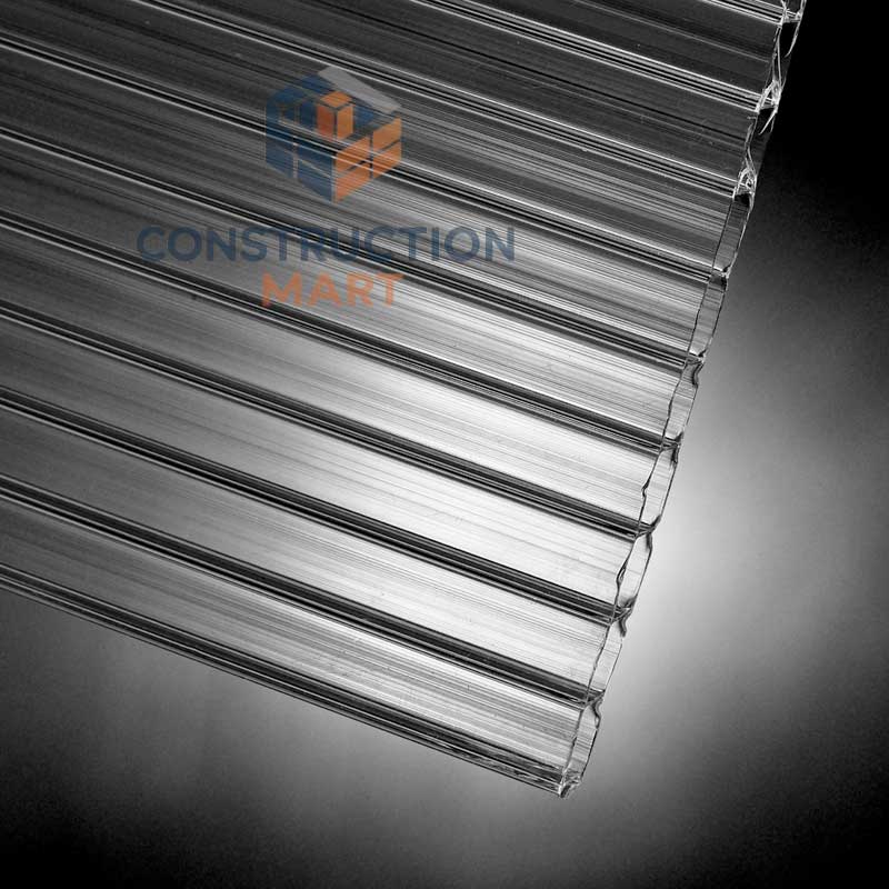 8mm twin wall A transparent twin-wall polycarbonate sheet photographed with backlight, showing its clarity and double-wall structure